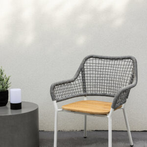 Amora Lounge Chair