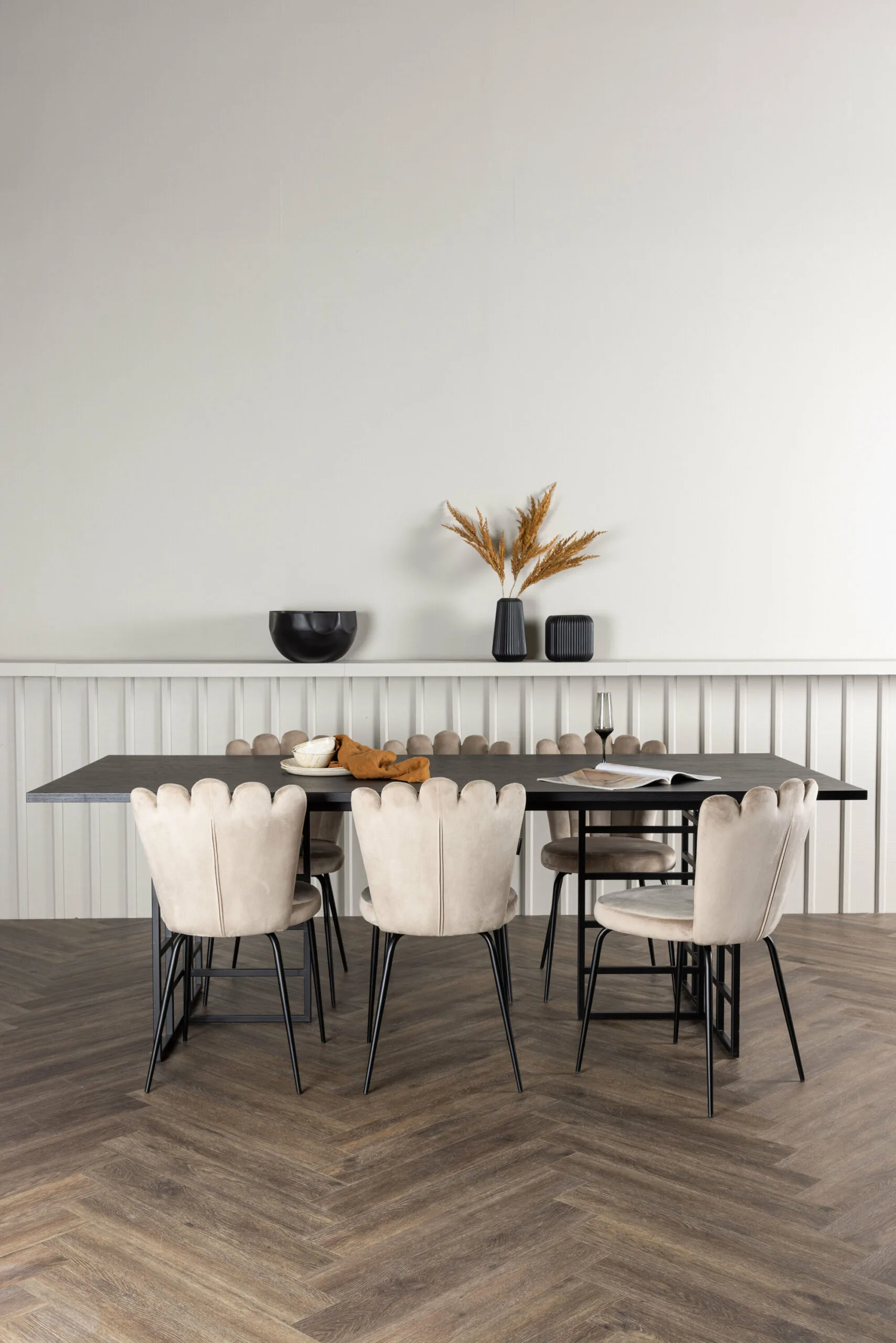 Matgrupp Ystad med stolarna Limhamn