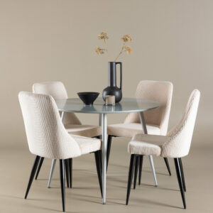 Plaza Matbord med Leone Matstol