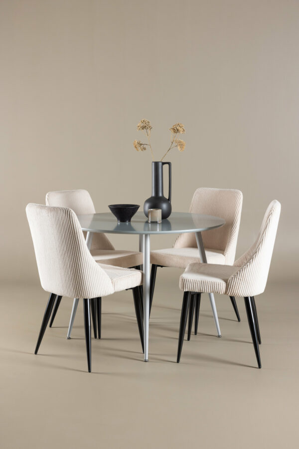Plaza Matbord med Leone Matstol
