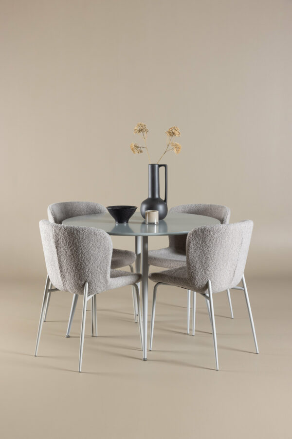 Plaza Matbord med Modesto Matstol
