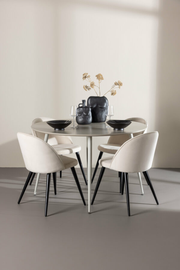 Plaza Matbord med Velvet Matstol