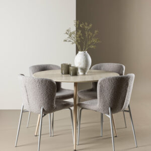 Plaza Matbord med Modesto Matstol